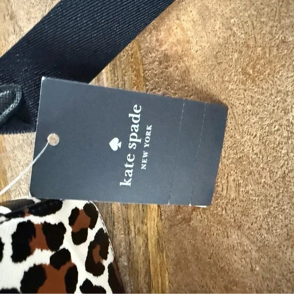 Kate Spade Madison spotted Leopard Mini Camera Bag NWT - Picture 9 of 11